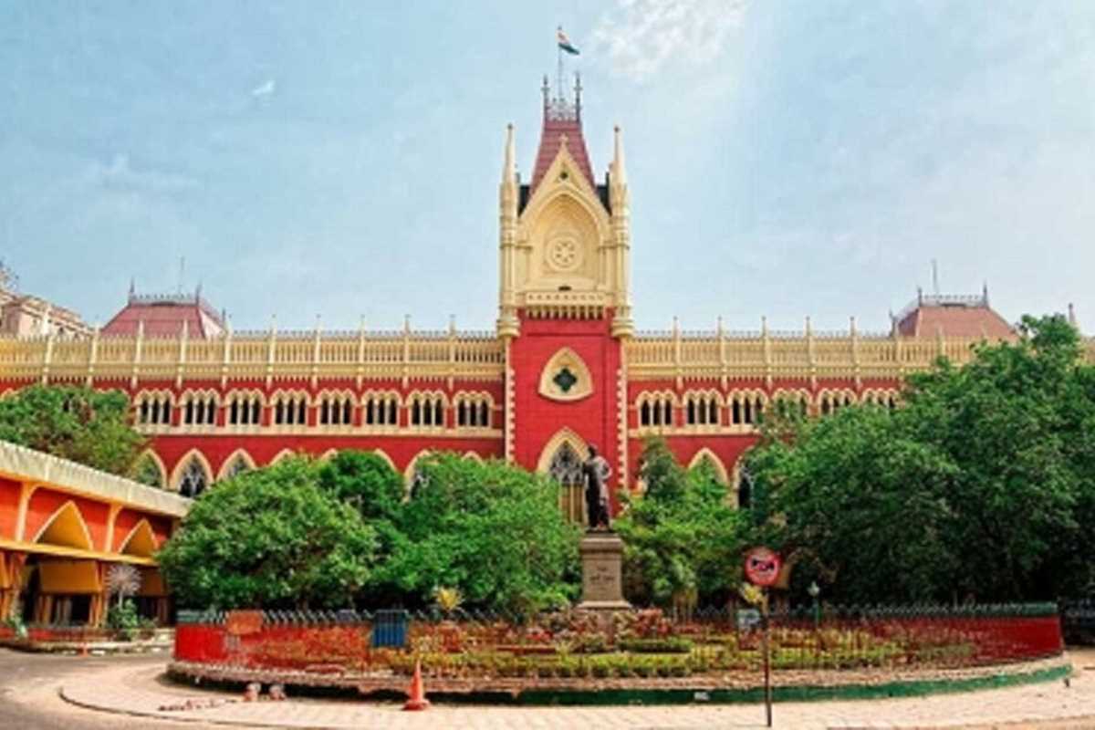 कलकत्ता हाईकोर्ट ने गाड़ियों में बत्तियों के इस्तेमाल पर बंगाल सरकार से एटीआर मांगा